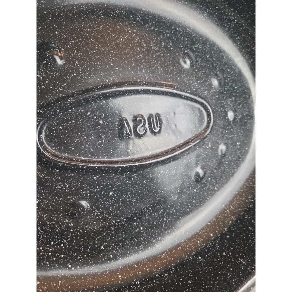Enamelware Roaster Black Speckled Oval USA Large 16.5